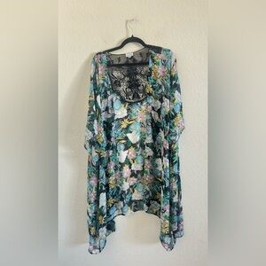 Floral Sheer Women's Top cover up size 18/20